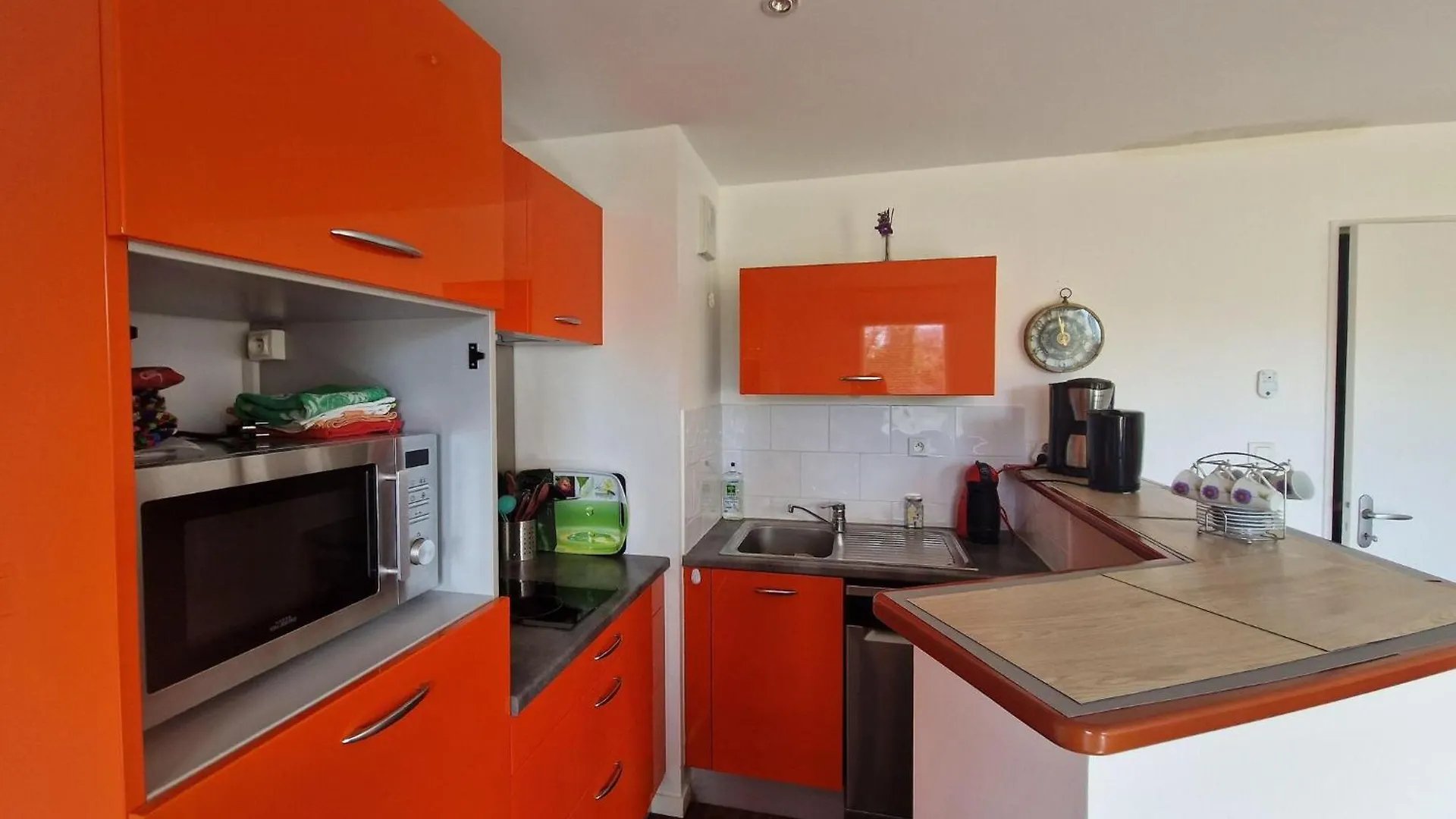 סן-קאסט-לה-גידו Holiday Flat Near The Beach On The Emerald Coast 0*,  צרפת